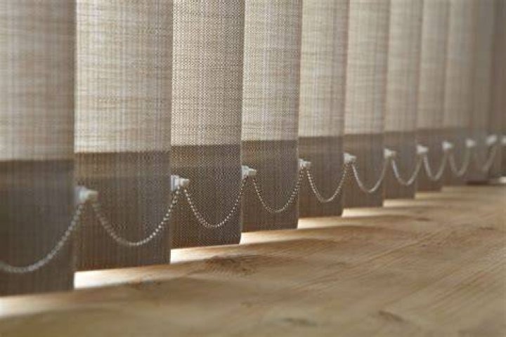 How do you cover vertical blinds with fabric?