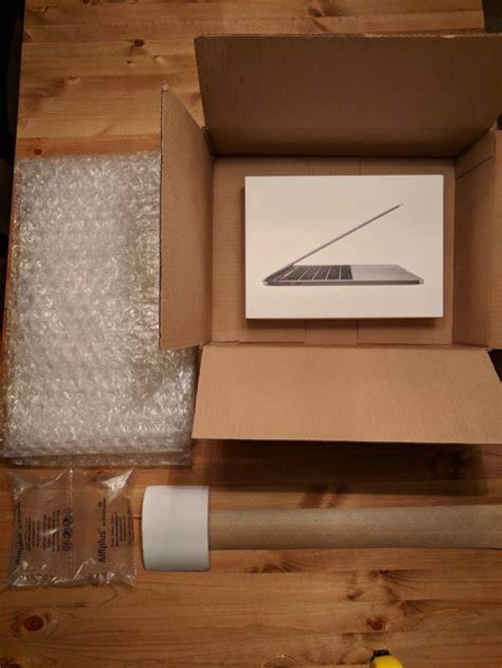 How long does it take for a MacBook to ship?
